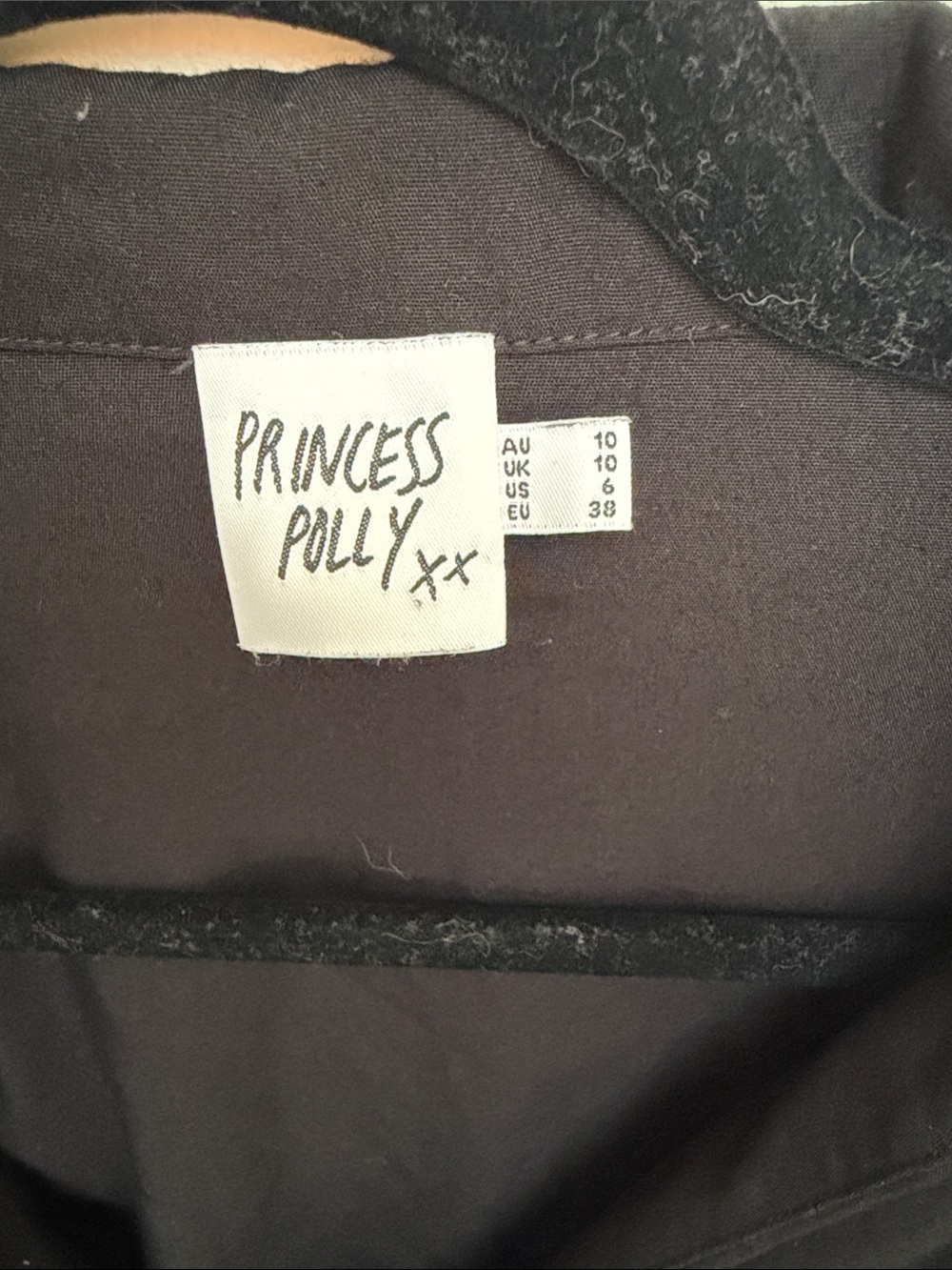 Princess Polly Black Tie-Front top - Picture 3 of 6